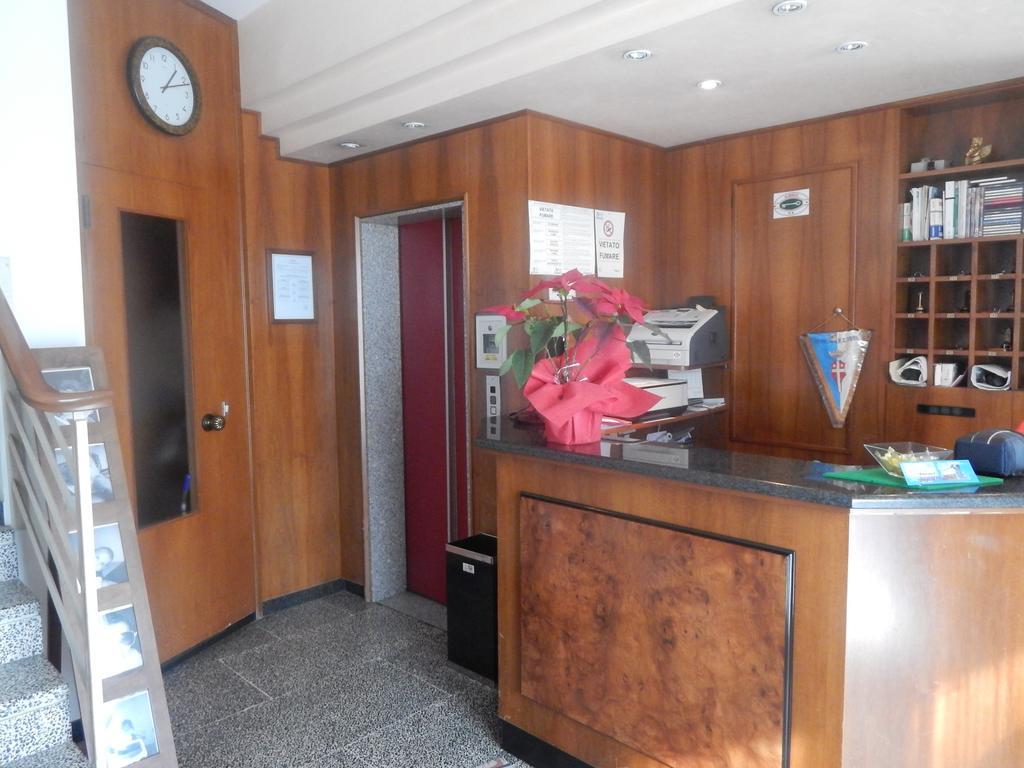 Hotel Aurora Treviso Buitenkant foto